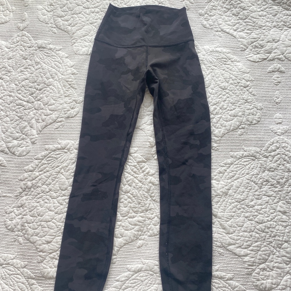 Black Camo Print Lululemon Leggings (size 0)
